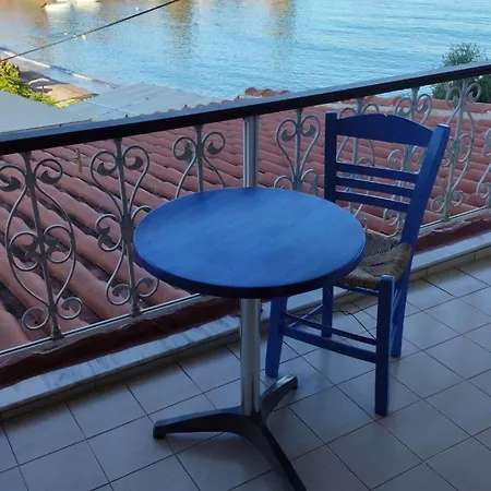 Agnanti Apartmanhotel 3*